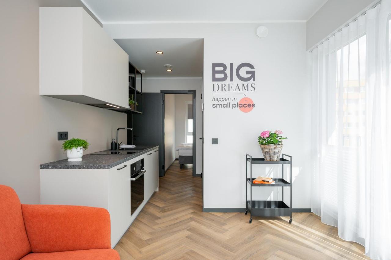 Rare Apartments - Self Check-In Miniapartments Tartu Esterno foto