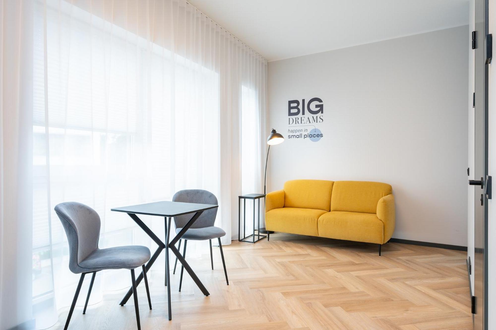 Rare Apartments - Self Check-In Miniapartments Tartu Esterno foto